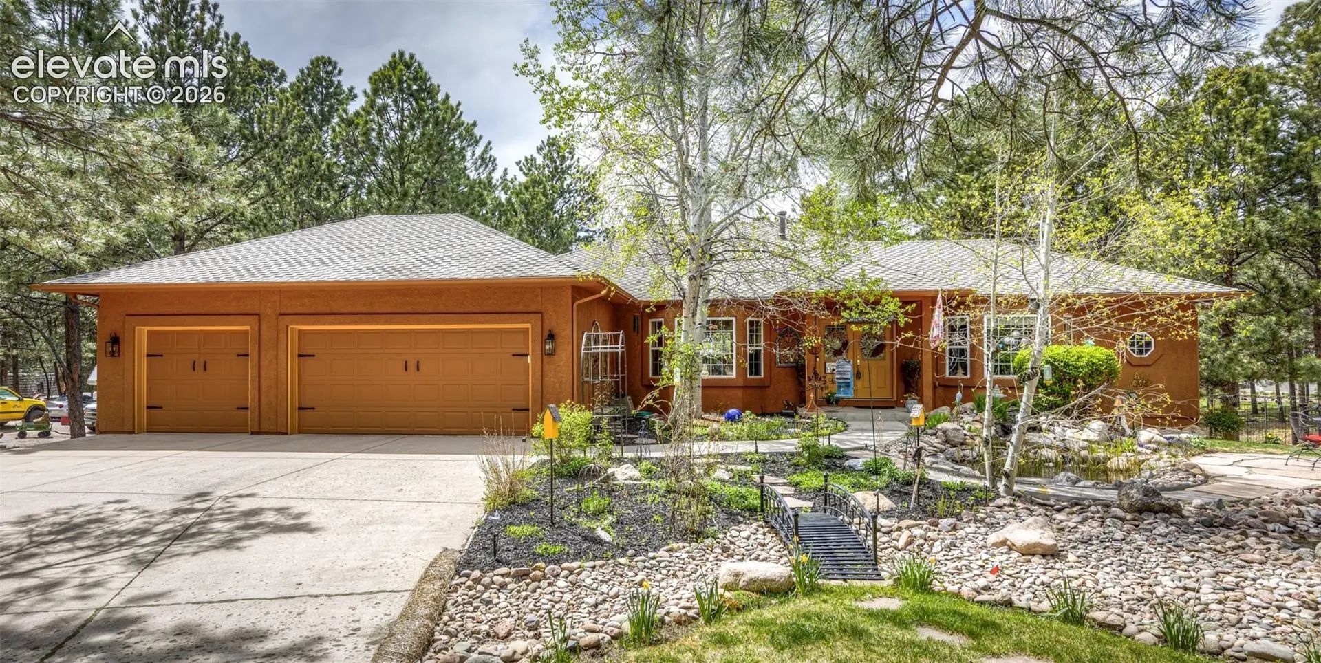 MLS #4095420 for Sale at 19670 Blue Clover Lane, in the city of Monument, 80132