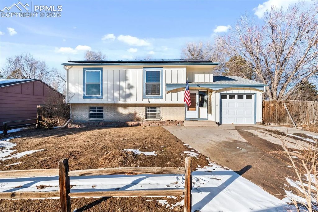 4096 London Lane, Colorado Springs