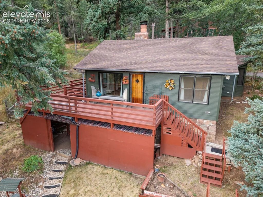 9735 Mountain Road, Cascade