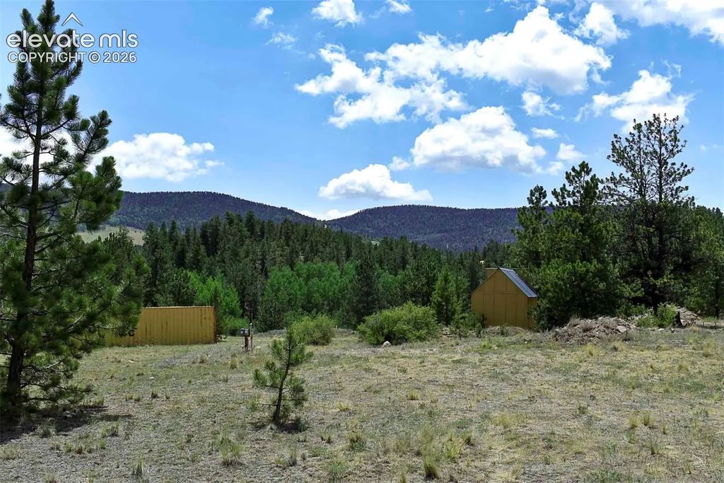 376 Copeland Road, Guffey