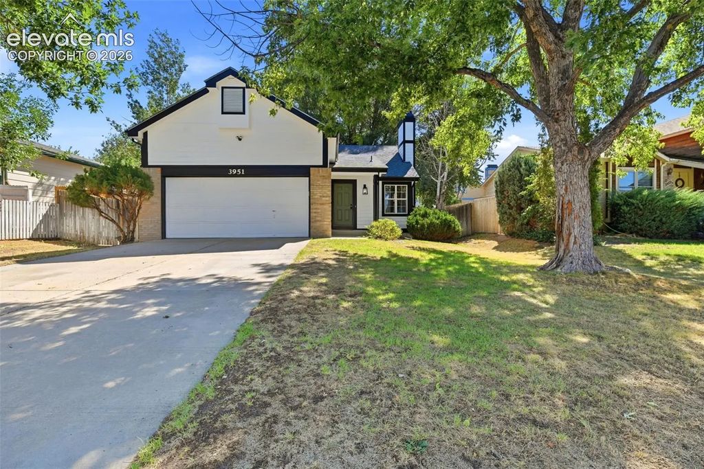 3951 Shining Star Drive, Colorado Springs