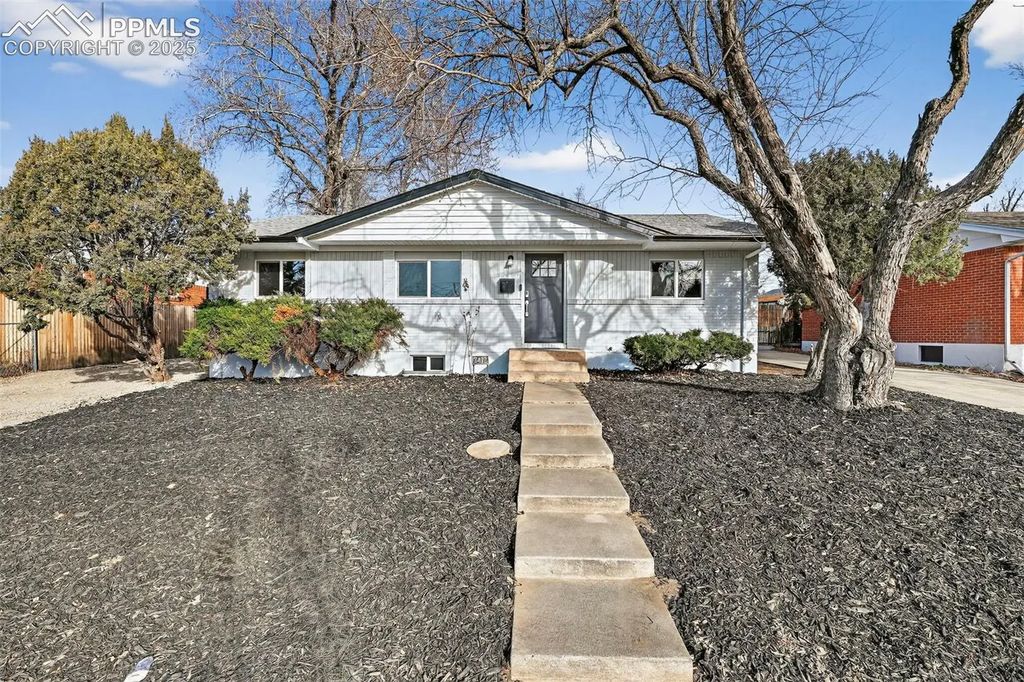 3412 Constitution Avenue, Colorado Springs
