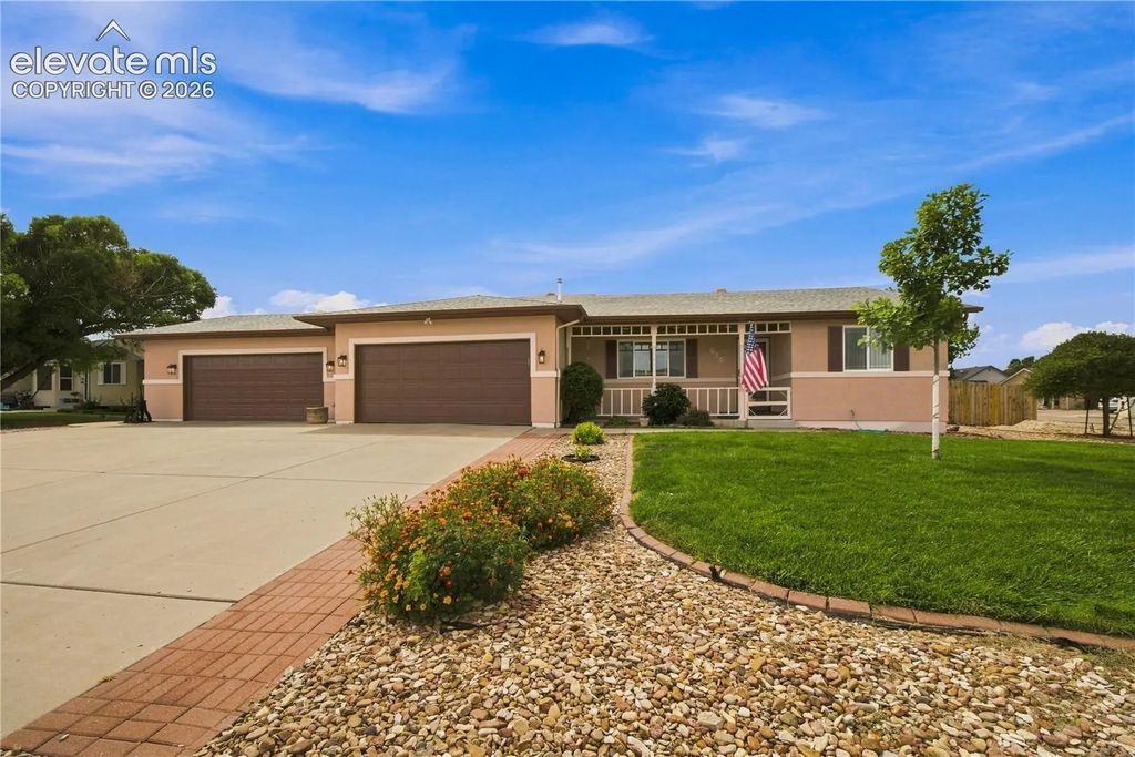 635 E Inca Court, Pueblo West