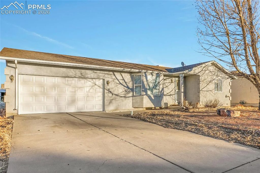 864 S Kline Drive, Pueblo West