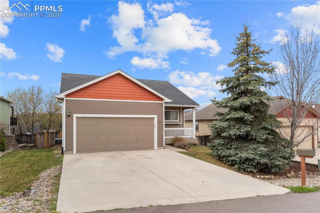 25 Sailing Way, Palmer Lake