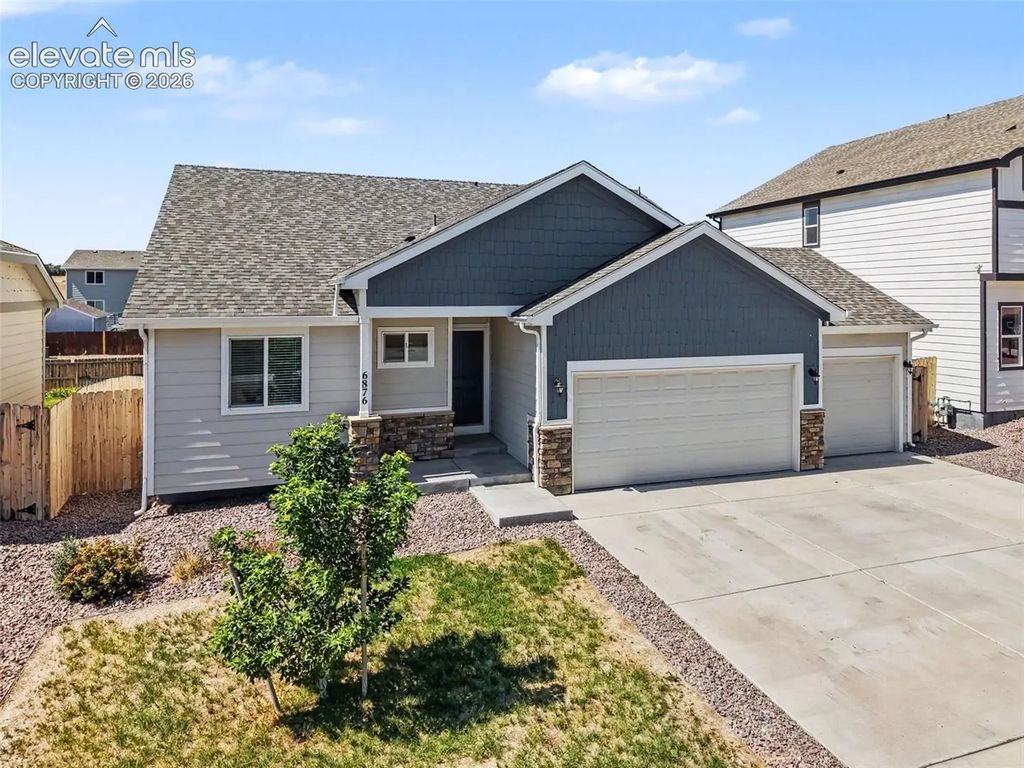 6876 Volga Drive, Colorado Springs