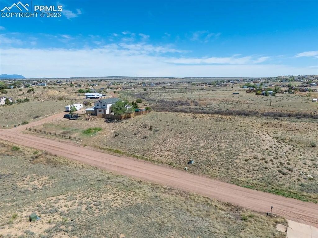 526 S Chimazo Drive, Pueblo West