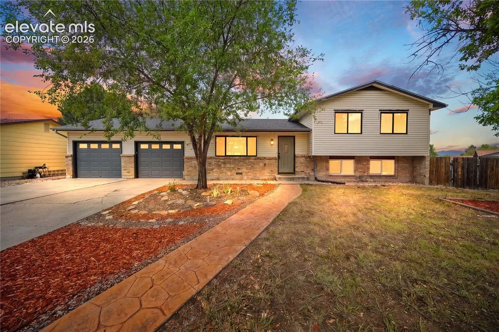 310 Cielo Vista Street, Colorado Springs