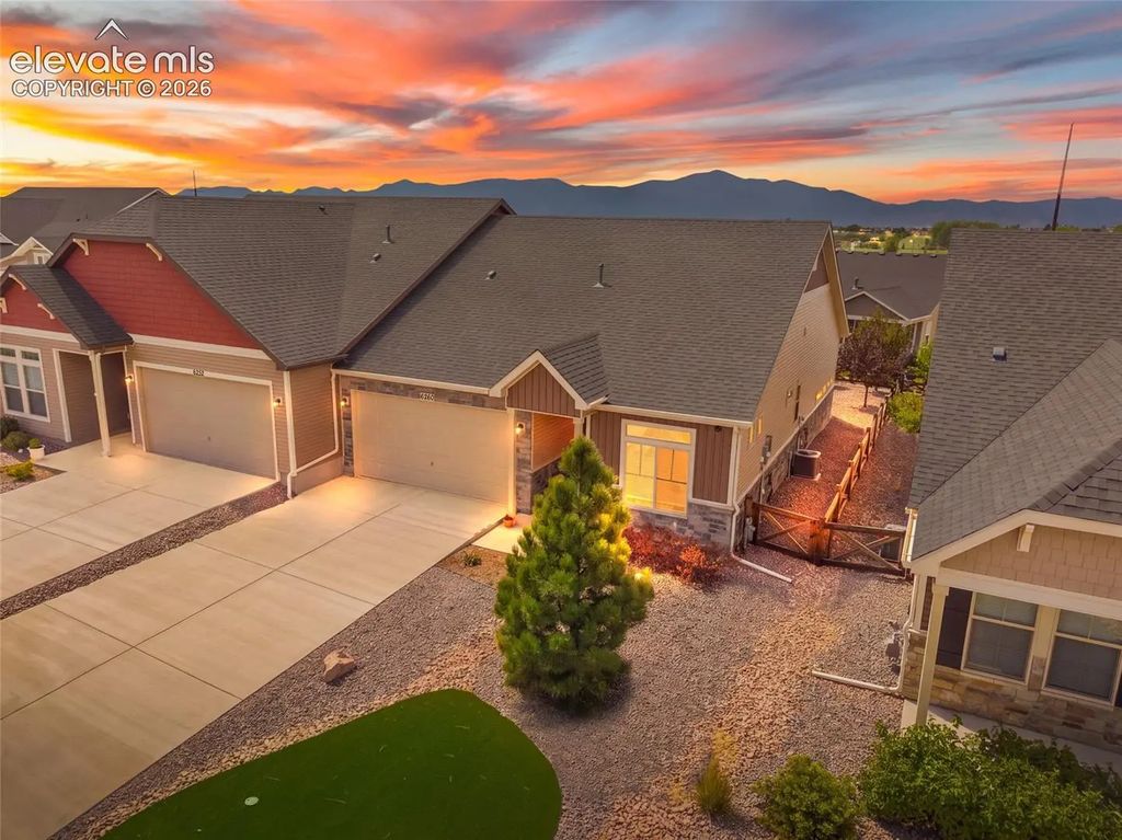 6260 Melvick Point, Colorado Springs