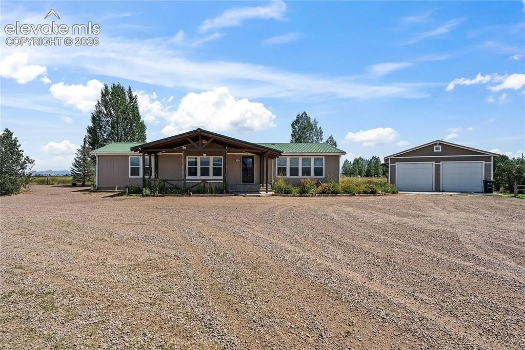 2103 E County Road 2, Monte Vista