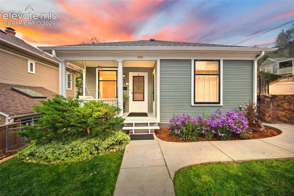 7 Waltham Avenue, Manitou Springs