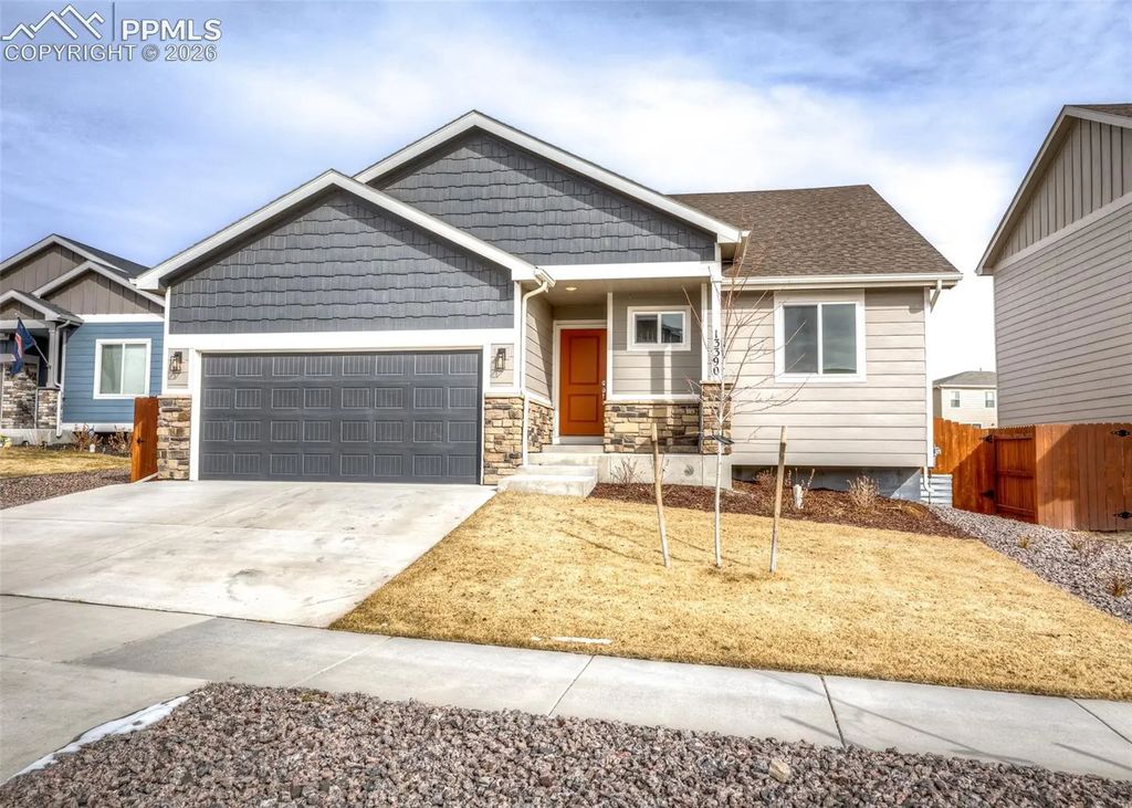 13390 Savannah Falls Court, Peyton