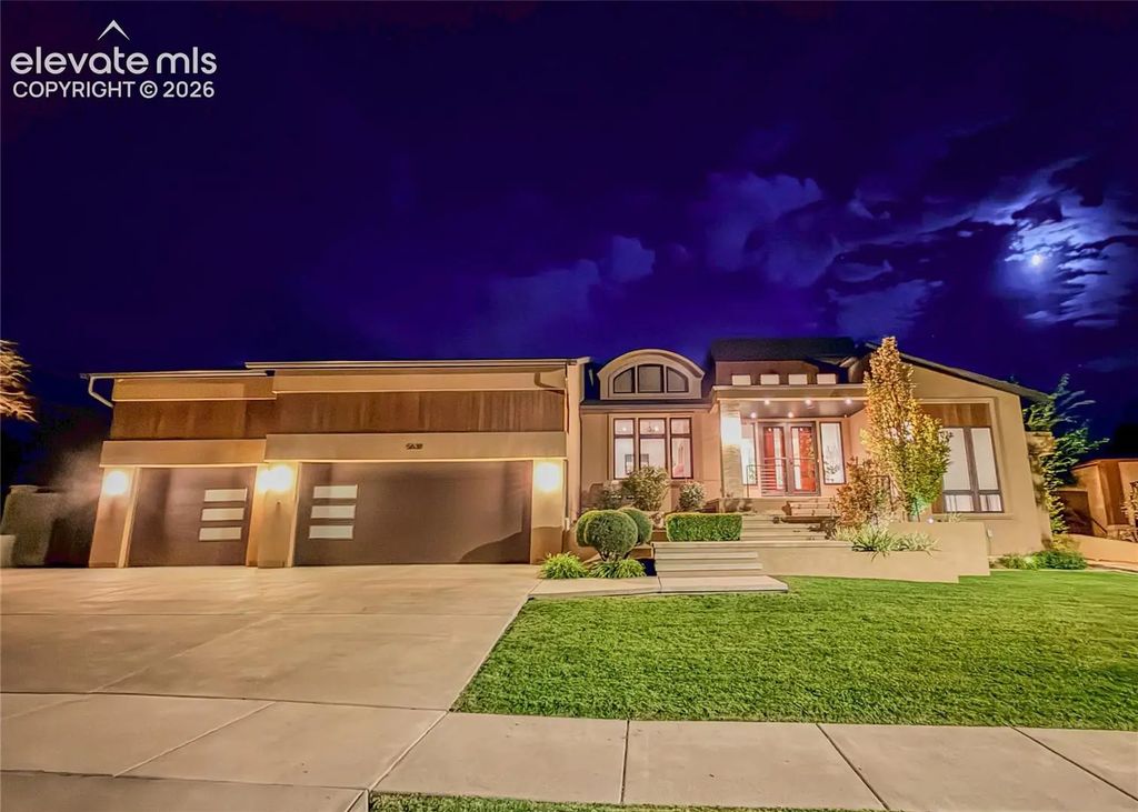 5638 Venezia Way, Pueblo