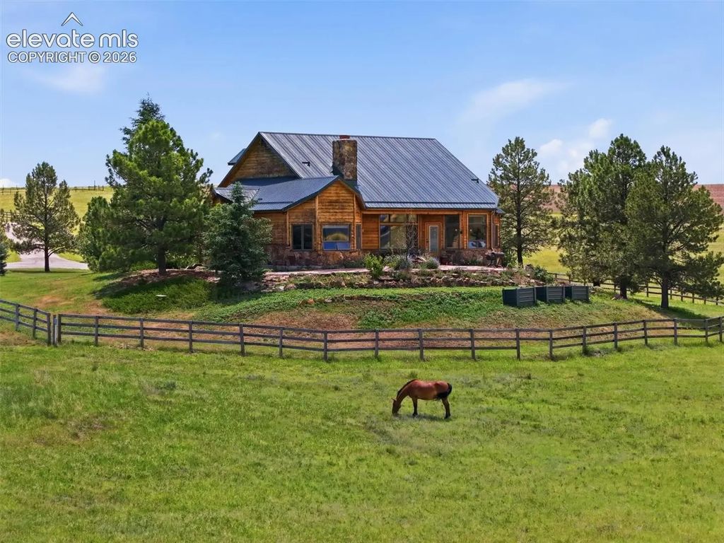 10 Bozeman Trail, Franktown
