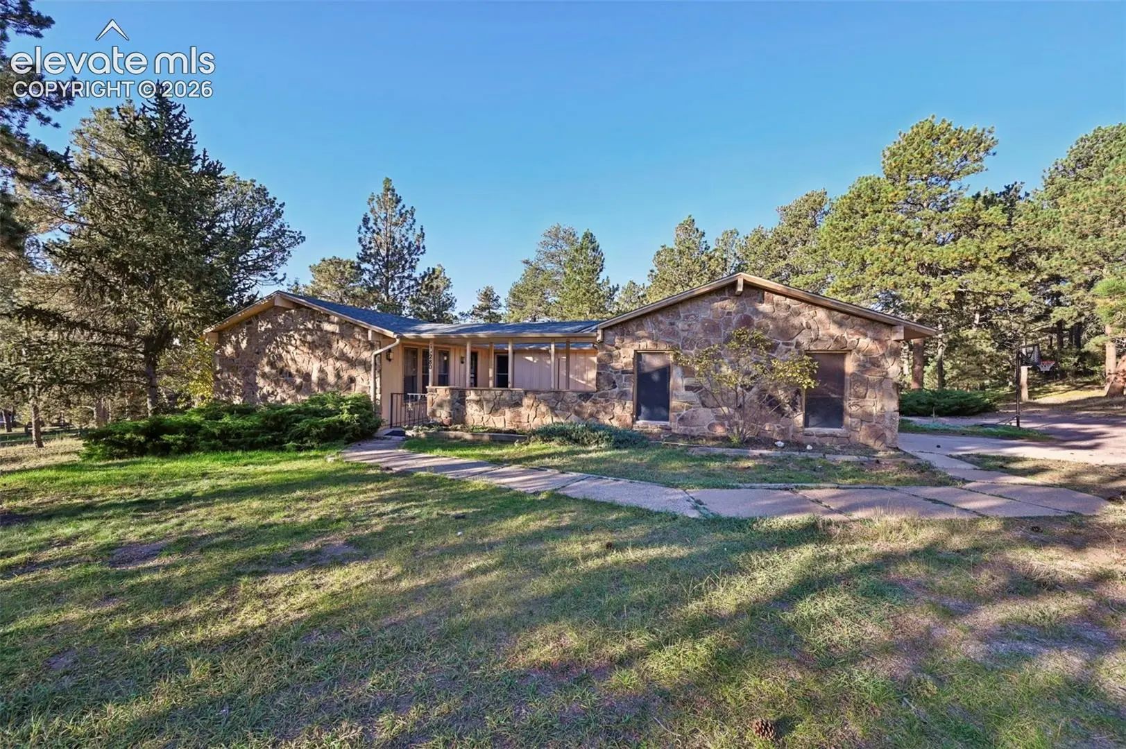 1984059, Residential, 19280 Doewood Drive, Monument, CO, Woodmoor, 80132
