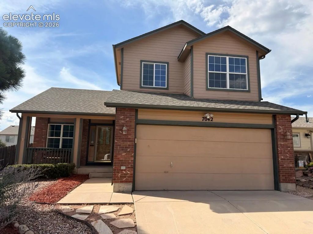 7042 Grand Prairie Drive, Colorado Springs