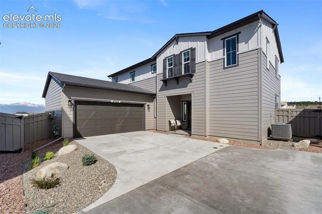 6926 Knapp Drive, Colorado Springs