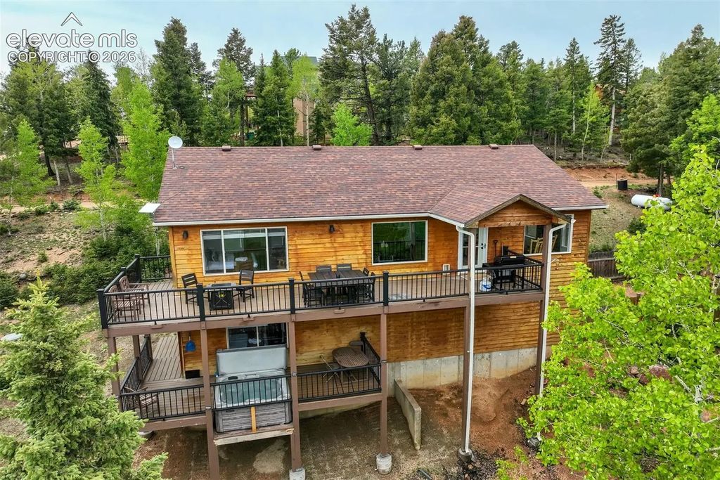 97 Bannock Street, Woodland Park