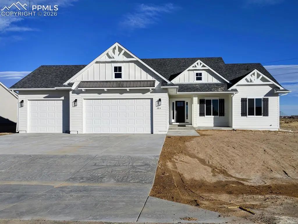 866 E Snyder Drive, Pueblo West