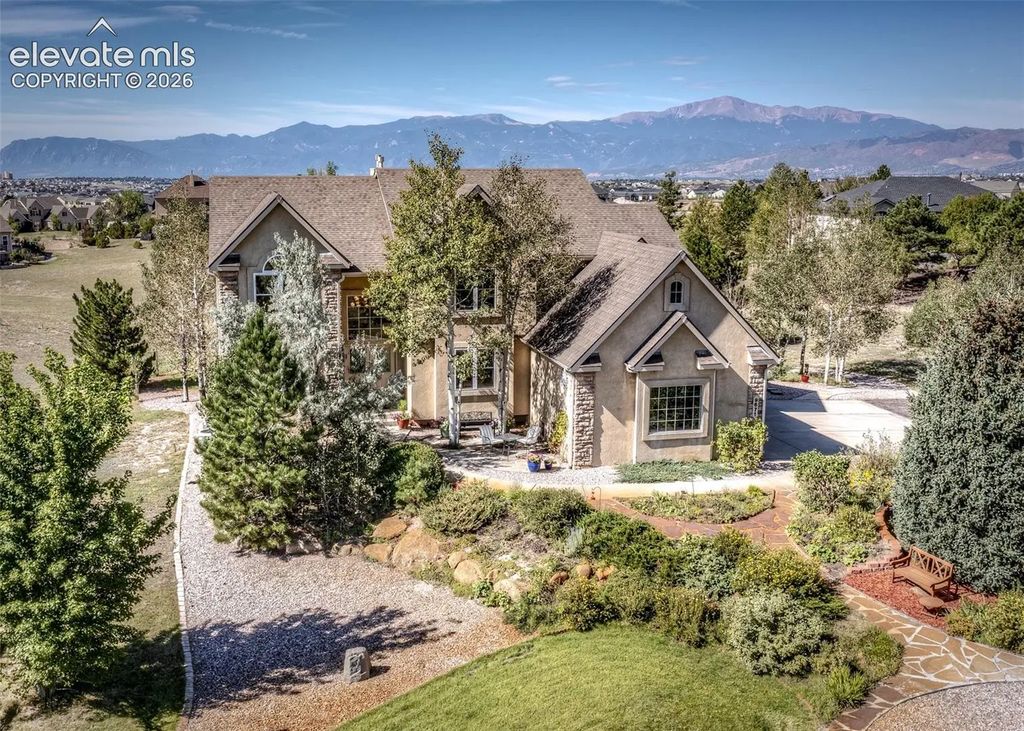 9671 Cairngorm Way, Colorado Springs