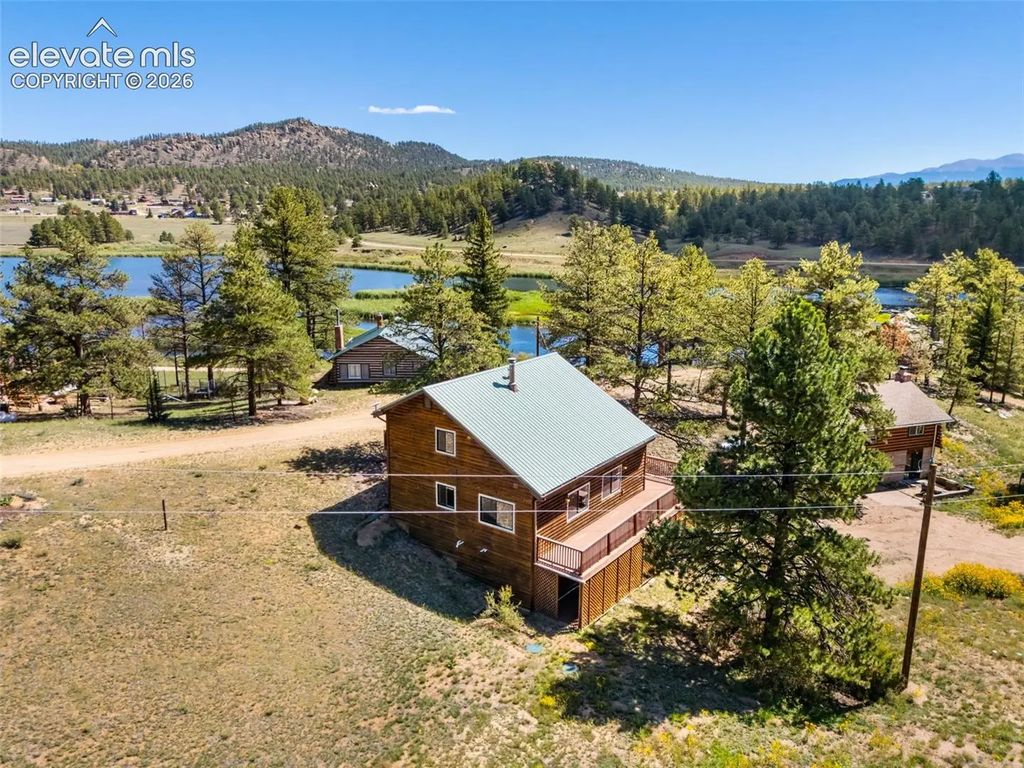 924 Midland Court, Lake George