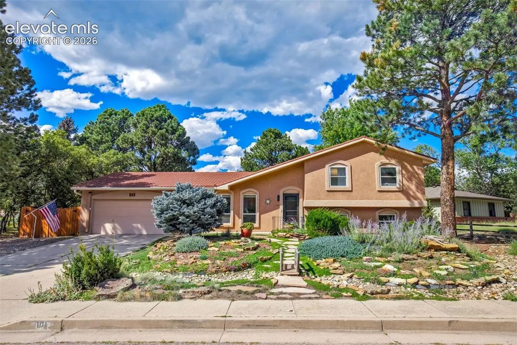 101 Raven Hills Court, Colorado Springs