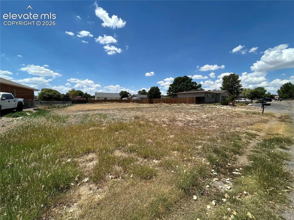 223 S Wiggins Drive, Pueblo West