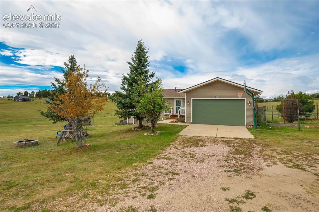 17650 Fremont Fort Drive, Peyton
