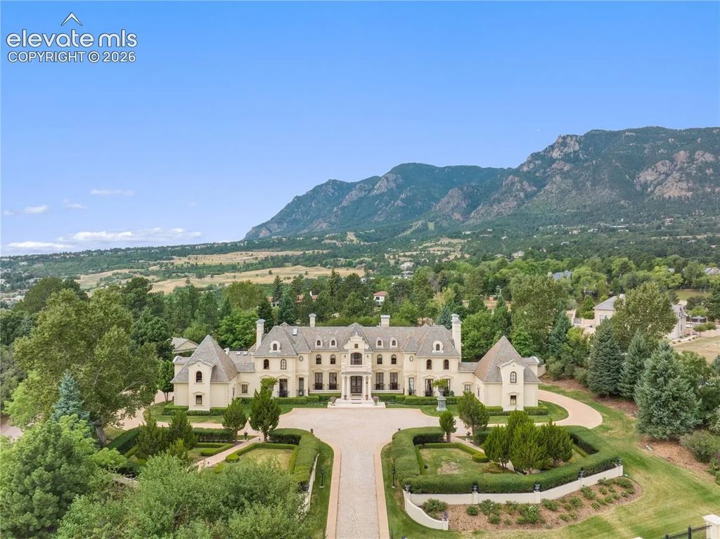 3590 Maison View, Colorado Springs