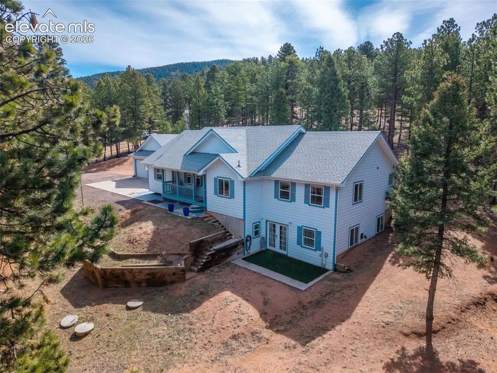 16 Spruce Circle, Woodland Park