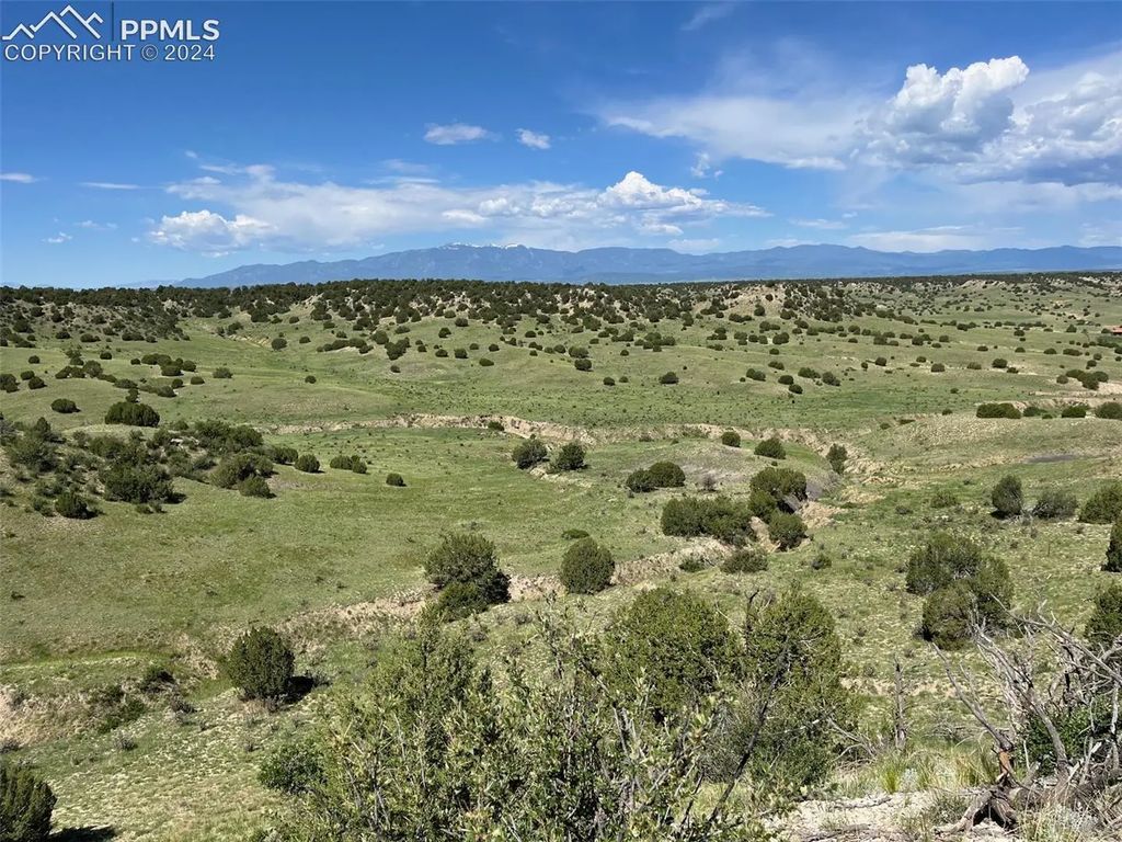 Railroad Springs Road, Pueblo