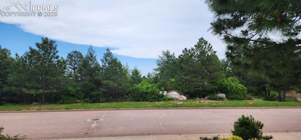 6075 Buttermere Drive, Colorado Springs
