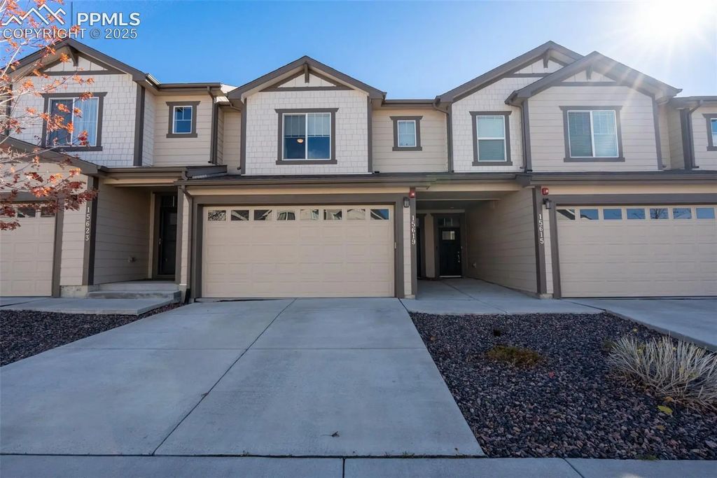 15619 Kitchener Way, Monument