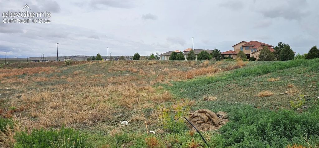 8 Walking Stick Boulevard, Pueblo