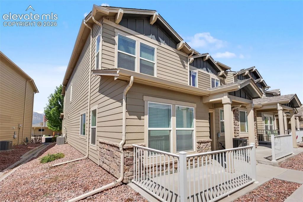 2130 Birmingham Loop, Colorado Springs