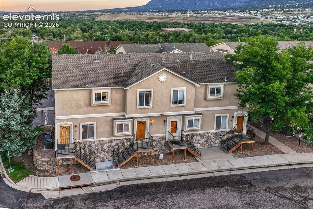 2261 Stepping Stones Way C, Colorado Springs