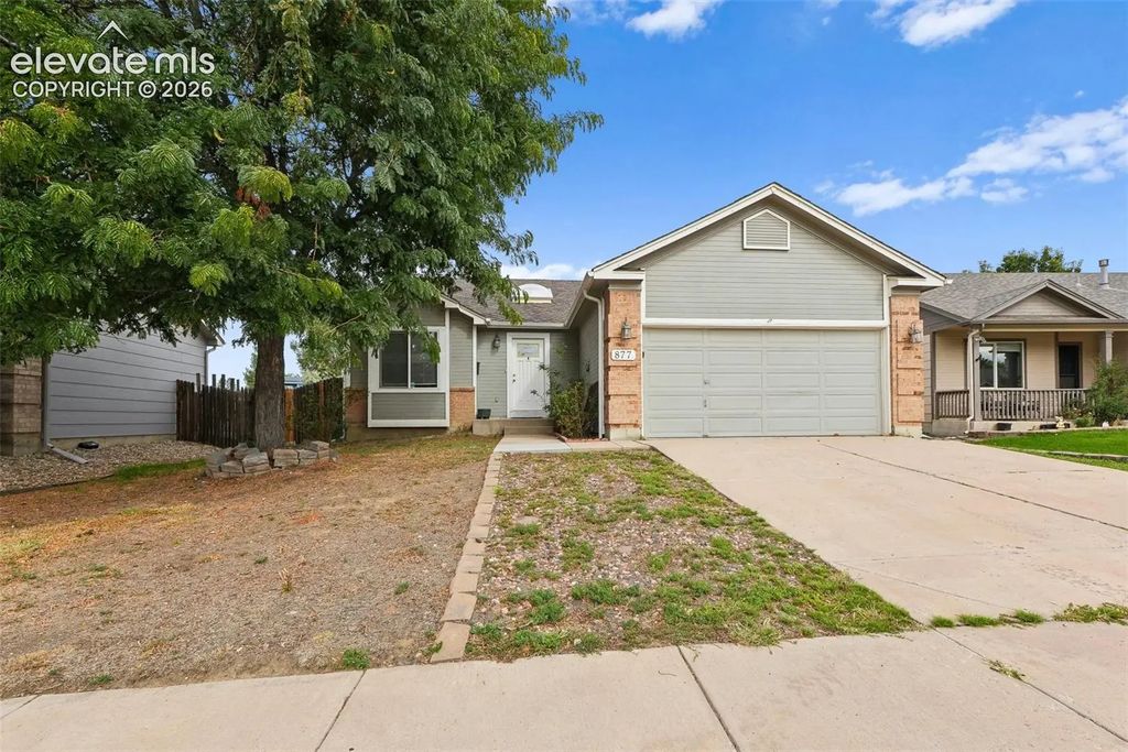 877 Candlestar Loop, Fountain