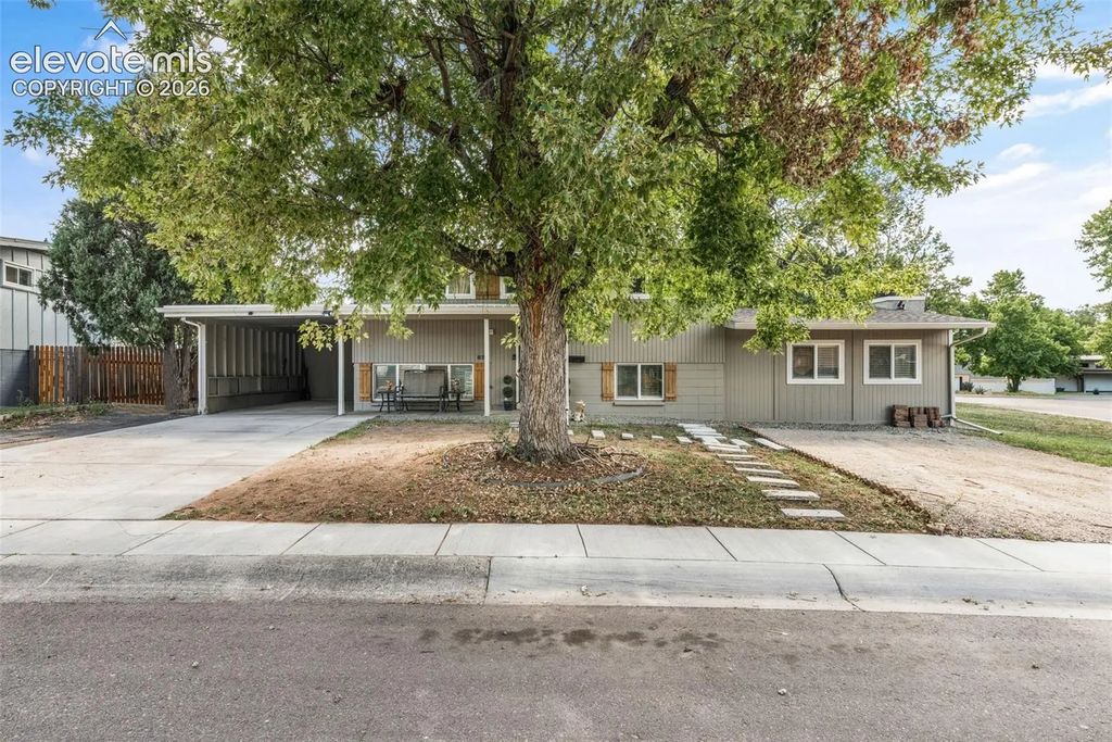 239 Elmwood Drive, Colorado Springs