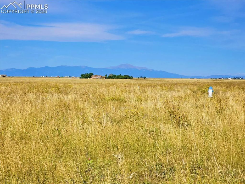 23712 Redtail Drive, Colorado Springs