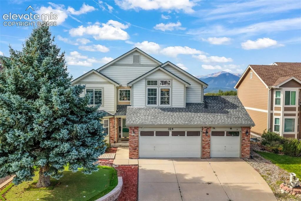 324 Fox Run Circle, Colorado Springs