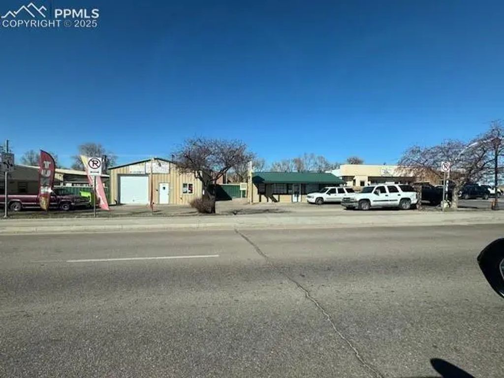 307 N Santa Fe Avenue, Fountain
