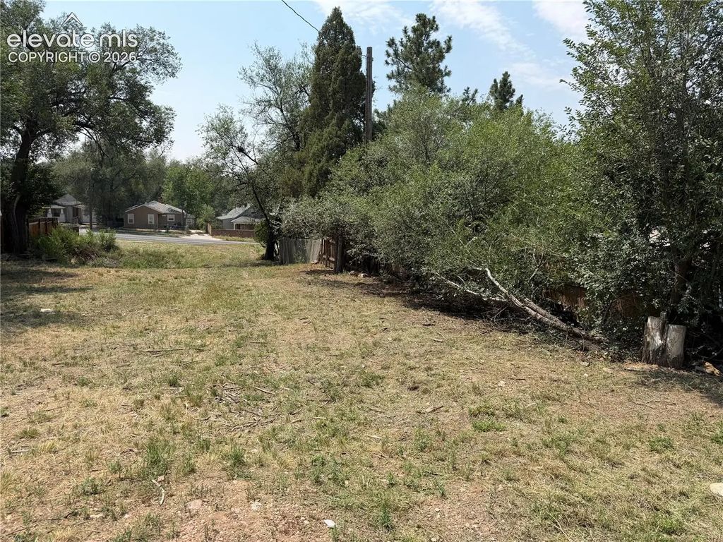 824 E Costilla Street, Colorado Springs