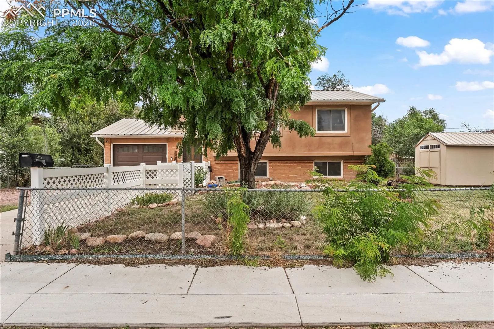 Fountain Real Estate - MLS # 1034158, Residential real estate for Sale in Southmoor, MLS Listings # 1034158