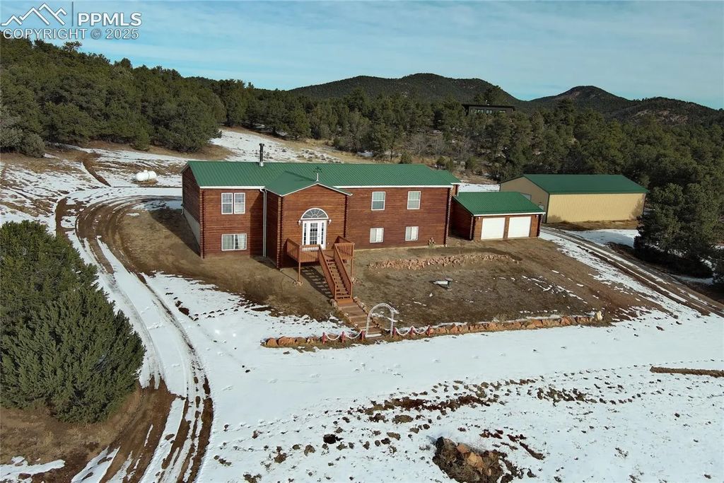 129 Cedar Lane, Cotopaxi