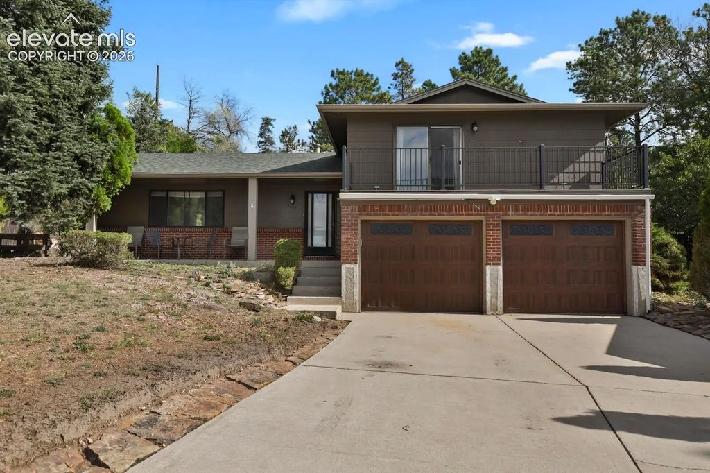 1425 Auburn Drive, Colorado Springs