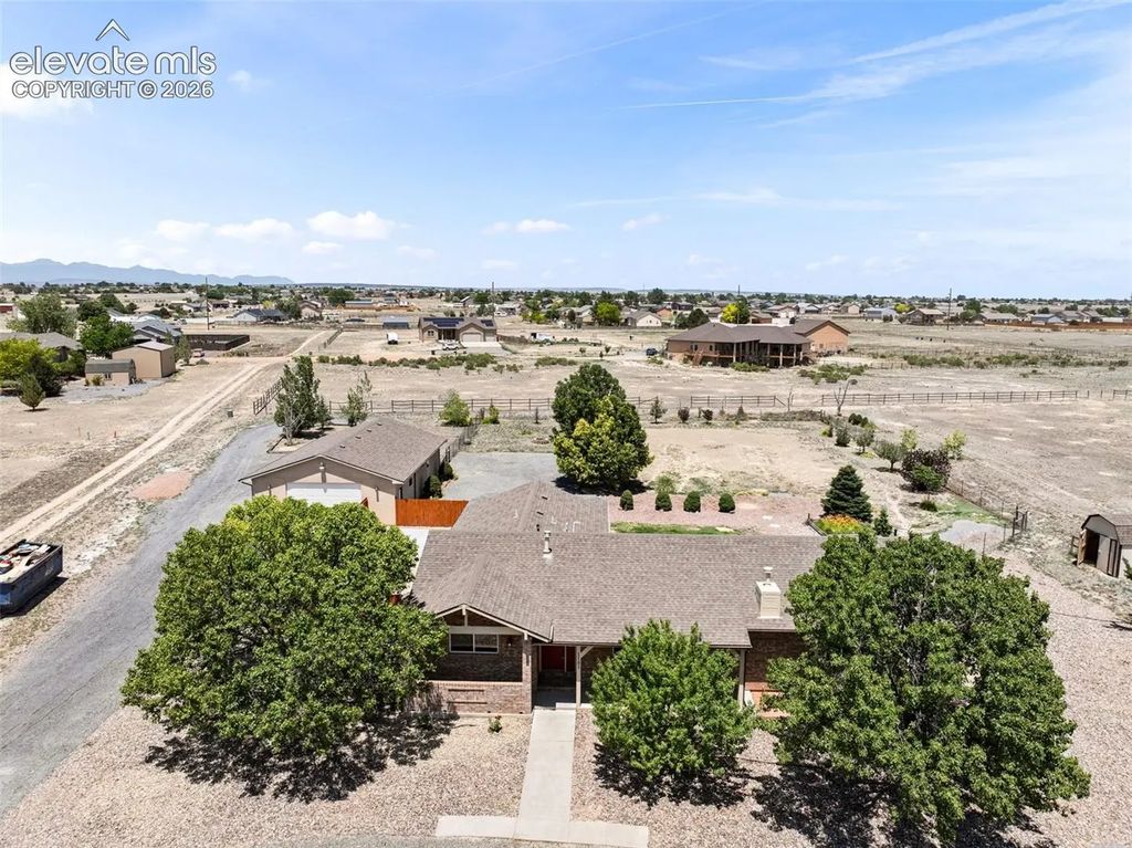 1151 W Buena Ventura Court, Pueblo West