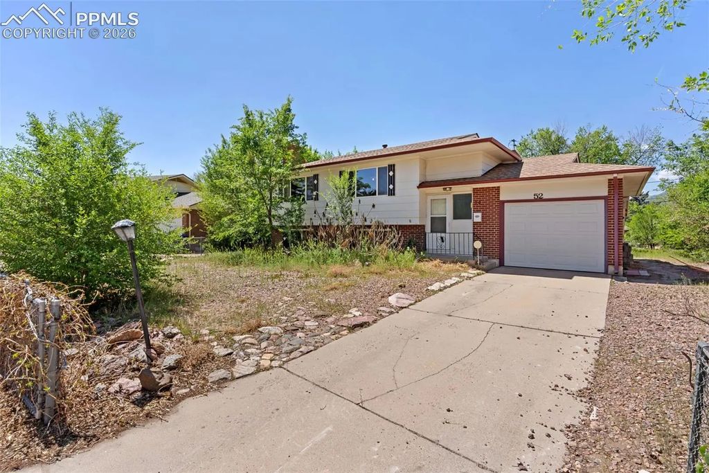 52 Willis Drive, Colorado Springs