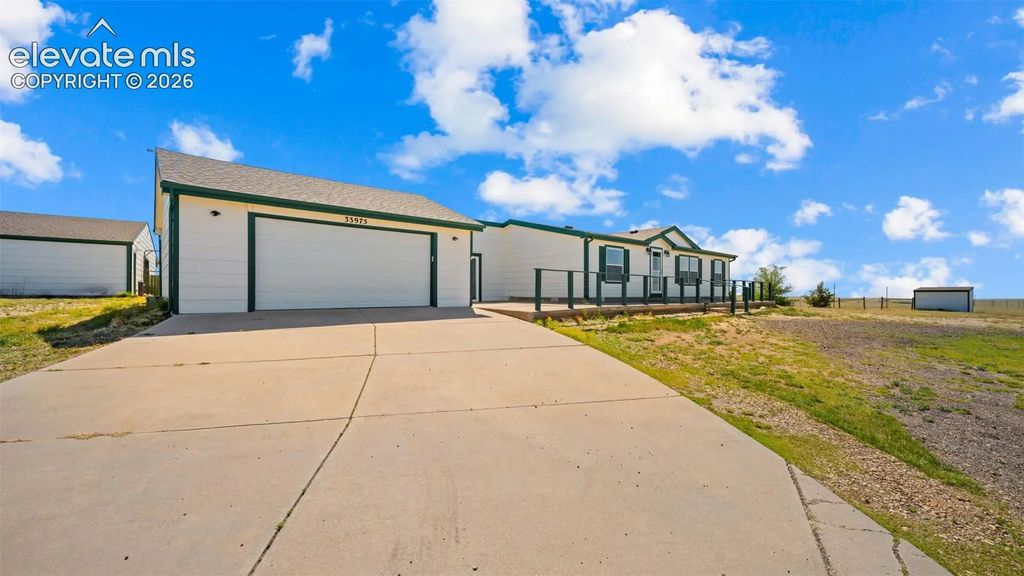 33975 Highway 94, Yoder