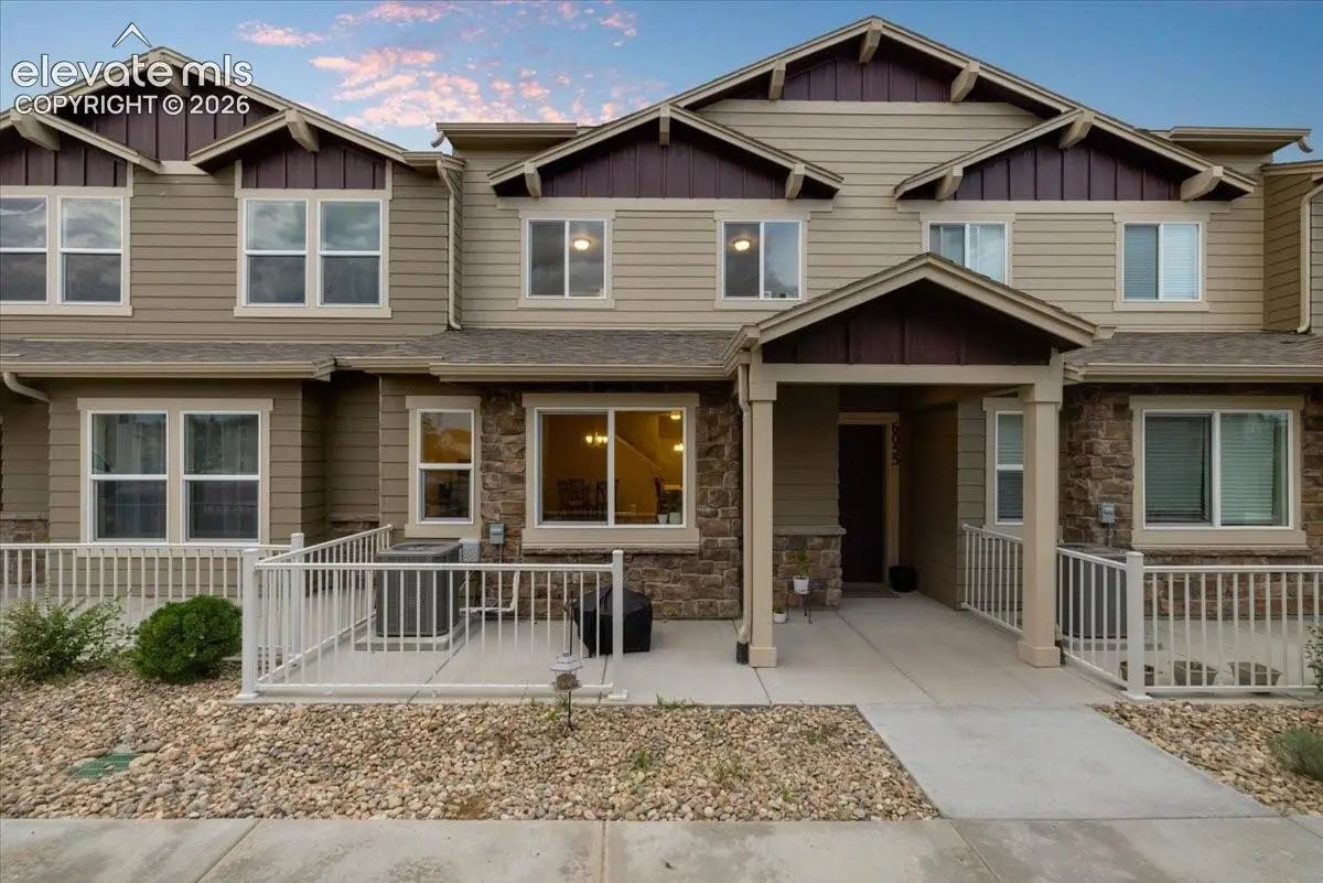 Homes for Sale in Colorado Springs, CO