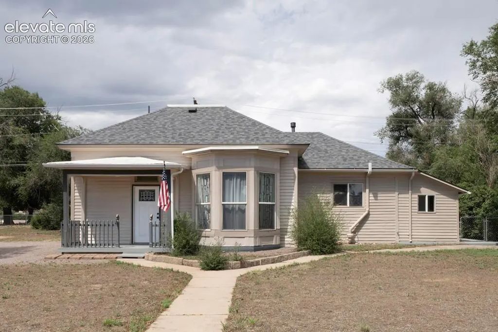 121 W Missouri Avenue, Fountain
